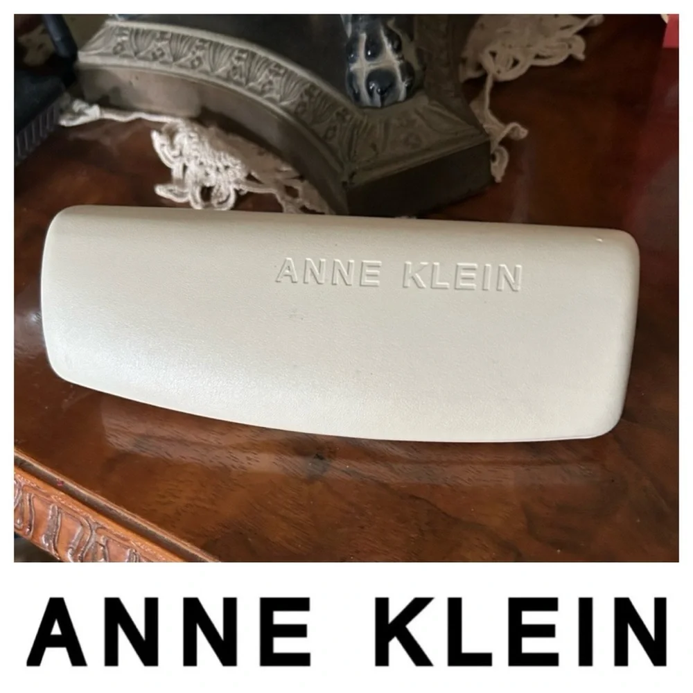 Anne Klein anne klein